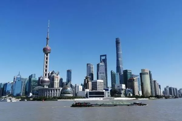 受疫情影响上海东方明珠从3月21日起暂停对外开放