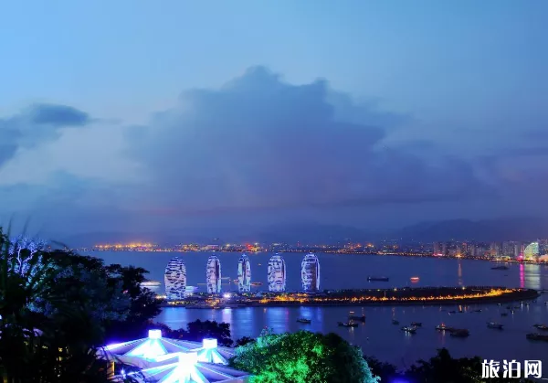 三亚湾住哪里比较好 三亚湾住哪里比较好