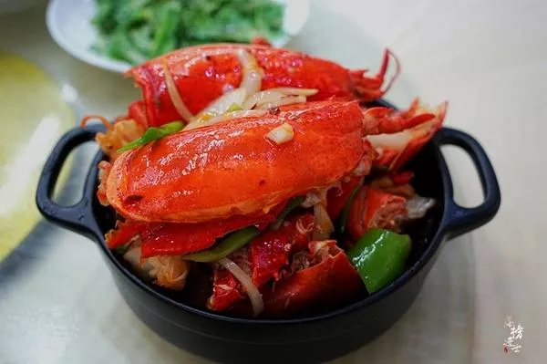 三亚旅游需要带些什么东西 三亚旅游需要带些什么东西