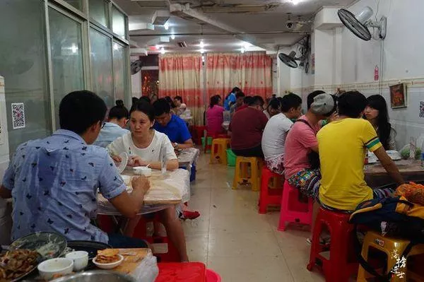 三亚旅游需要带些什么东西 三亚旅游需要带些什么东西