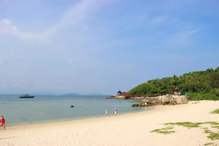 三亚有什么好玩的地方 去三亚旅游要注意些什么 三亚有什么好玩的地方 去三亚旅游要注意些什么