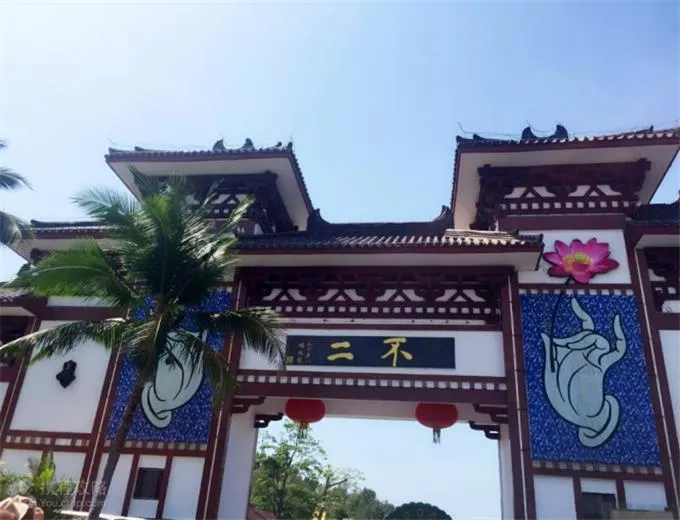 三亚有哪些旅游景点 去三亚旅游要多少钱 三亚有哪些旅游景点 去三亚旅游要多少钱