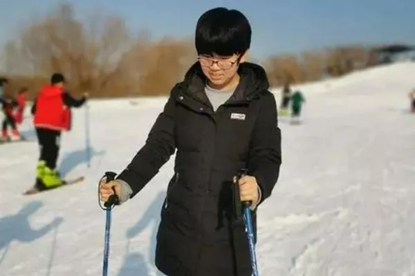 东方巨龟苑滑雪场门票多少钱 什么时间开始营业