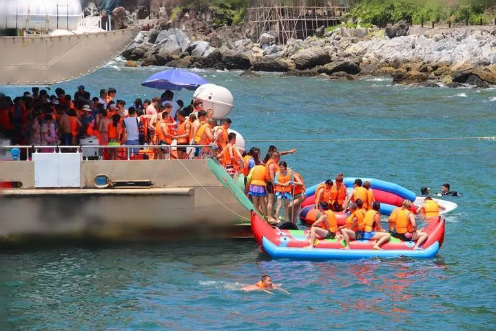 三亚有什么好玩的地方 去三亚旅游要注意些什么 三亚有什么好玩的地方 去三亚旅游要注意些什么