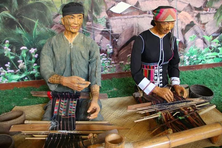 三亚有什么好玩的地方 去三亚旅游要注意些什么 三亚有什么好玩的地方 去三亚旅游要注意些什么