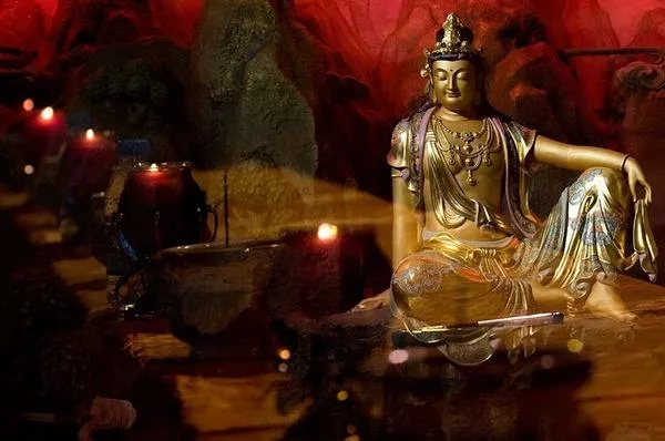 三亚旅游需要带些什么东西 三亚旅游需要带些什么东西
