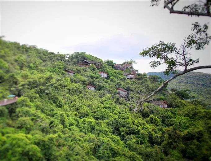 三亚有哪些旅游景点 去三亚旅游要多少钱 三亚有哪些旅游景点 去三亚旅游要多少钱