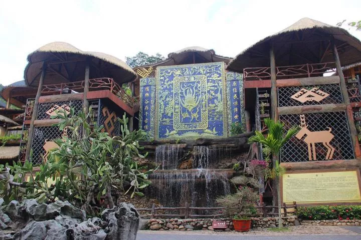 三亚有什么好玩的地方 去三亚旅游要注意些什么 三亚有什么好玩的地方 去三亚旅游要注意些什么