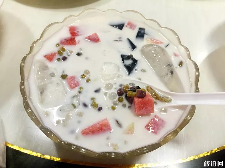 三亚特色小吃有哪些 三亚夜市美食一条街在哪 三亚特色小吃有哪些 三亚夜市美食一条街在哪