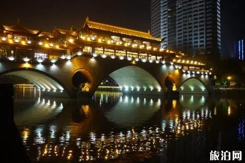 北京和成都哪个适合外国人旅游 北京和成都哪个适合外国人旅游