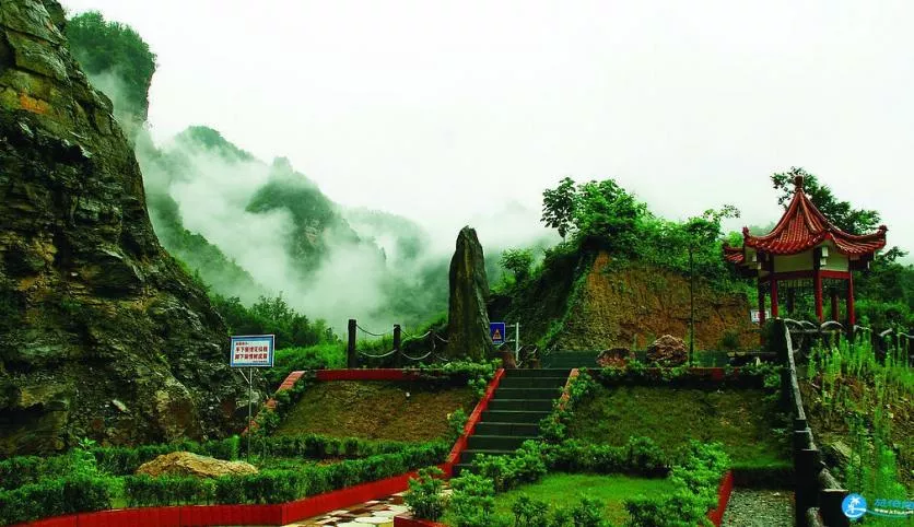 2018神农架旅游交通+住宿+景点+美食+购物 2018神农架旅游交通+住宿+景点+美食+购物