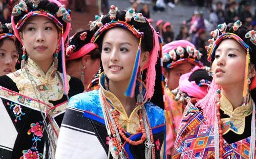 甲居藏寨旅游景点介绍