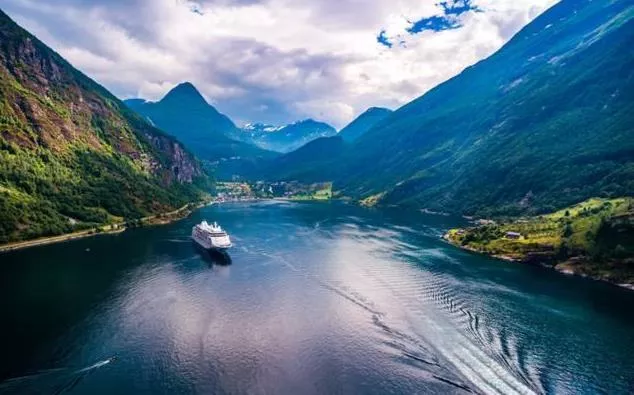 挪威旅游攻略+景点介绍 挪威旅游攻略+景点介绍