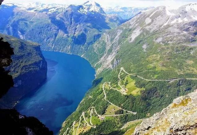 挪威旅游攻略+景点介绍 挪威旅游攻略+景点介绍