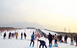 2021华山国际滑雪场营业时间及特惠滑雪票