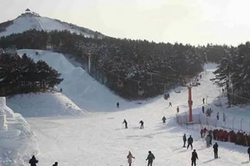 太原五龙滑雪场开放时间级门票
