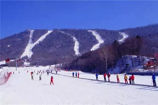 太原五龙滑雪场开放时间级门票