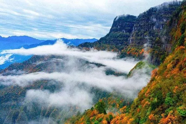 瓦屋山景区开放时间及索道运行时间