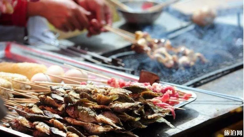泸沽湖有什么好吃的 泸沽湖旅游吃什么 泸沽湖有什么好吃的 泸沽湖旅游吃什么