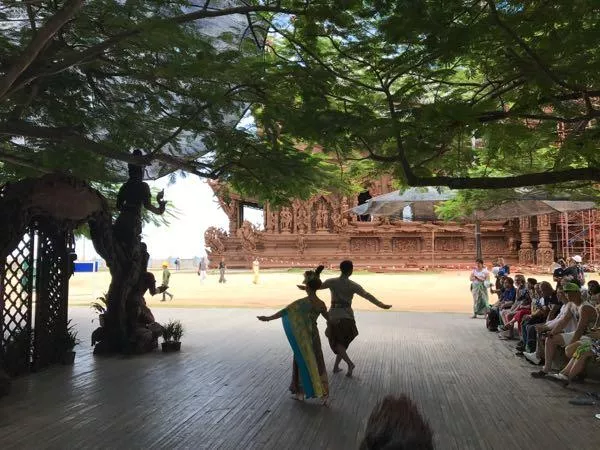 泰国芭提雅有机场吗 泰国芭提雅有免税店吗 泰国芭提雅有机场吗 泰国芭提雅有免税店吗