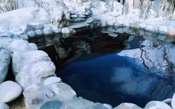 乌鲁木齐泡温泉的地方在哪里 新疆泡温泉去哪里最好