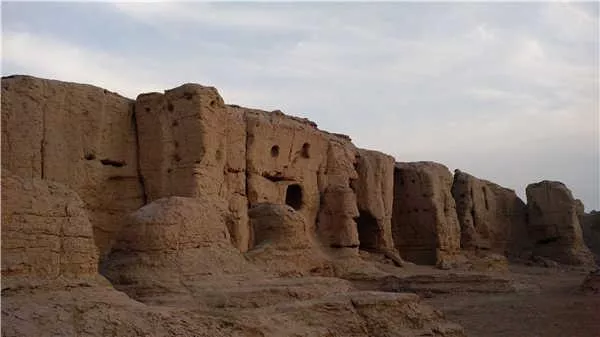 新疆自驾游最佳路线 新疆自由行旅游攻略