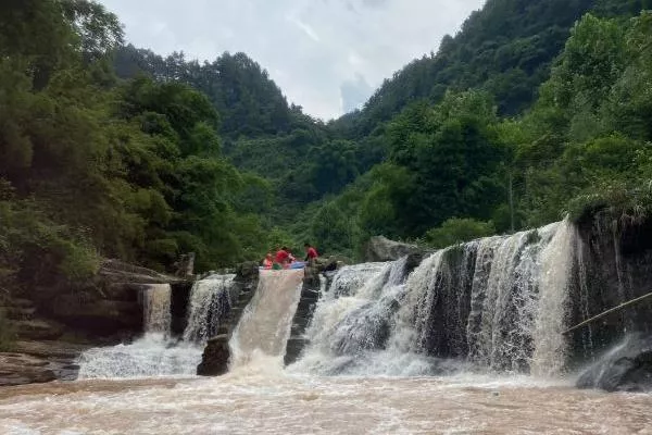 佛影峡漂流全程多长 门票多少钱