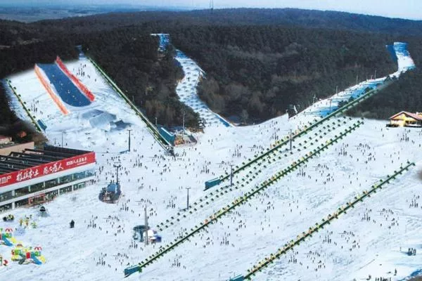 沈阳的滑雪场什么时候开2021