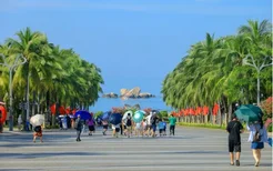双节假期，三亚景区景点接待游客85.97万人次