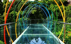 亚龙湾热带天堂森林旅游区之全海景玻璃栈桥