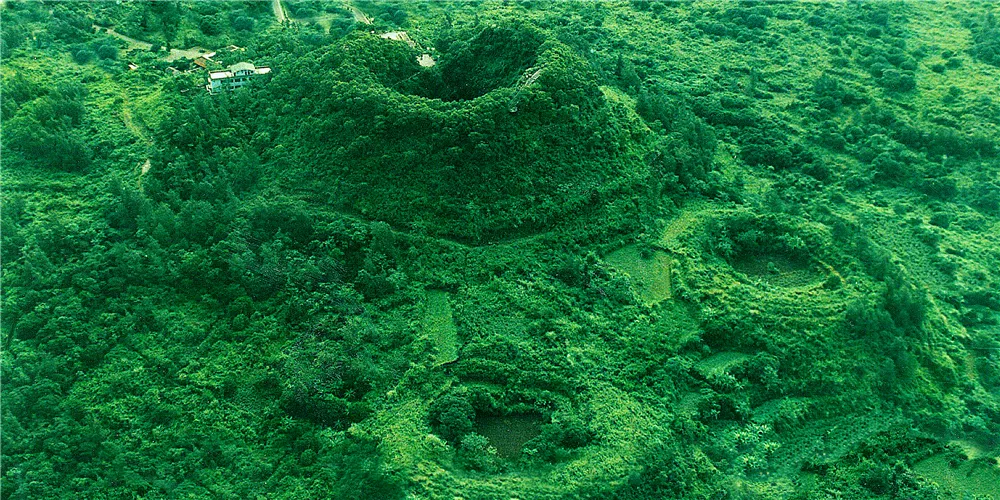 风炉岭火口 (11)_副本1000.jpg